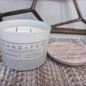 SAND + FOG Gardenia Candle - White